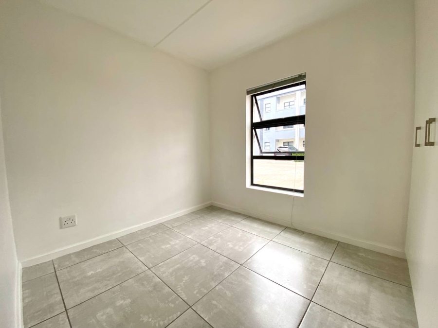 2 Bedroom Property for Sale in Aan de Wijnlanden Western Cape